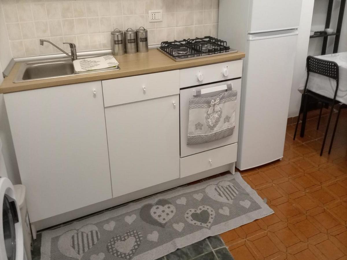 Fast Room Statuto Turin Bagian luar foto
